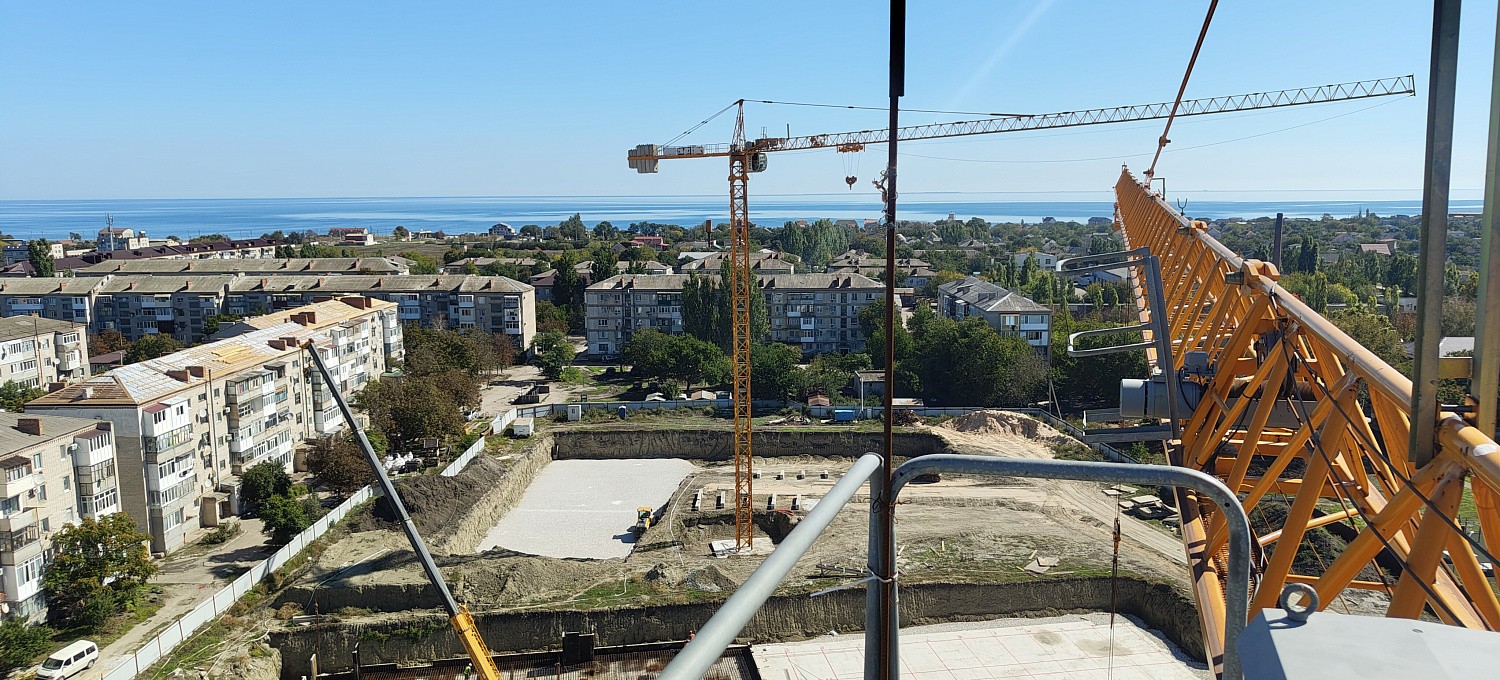 Сентябрь 2025